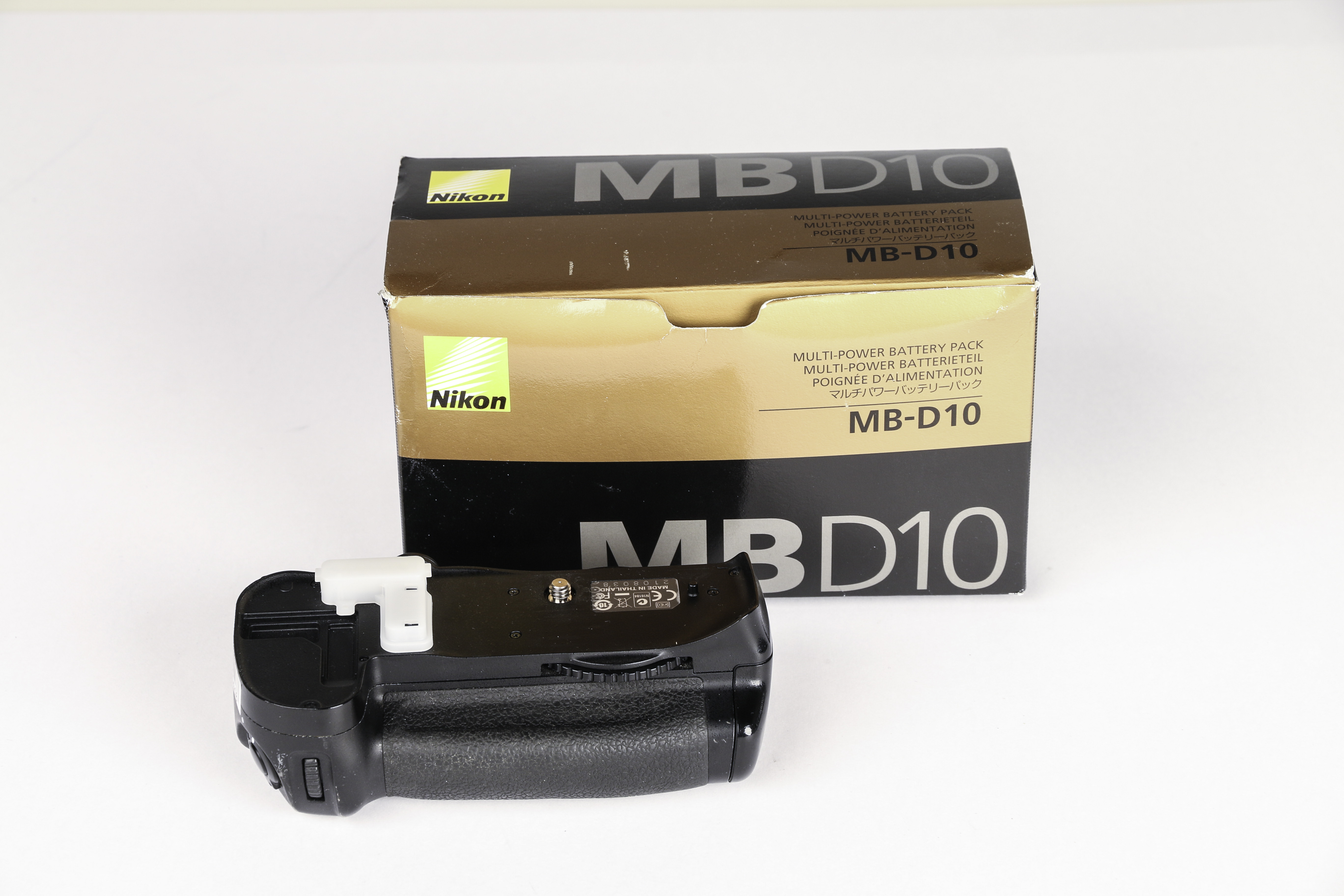 Nikon Batteriegriff MB-D10 gebraucht